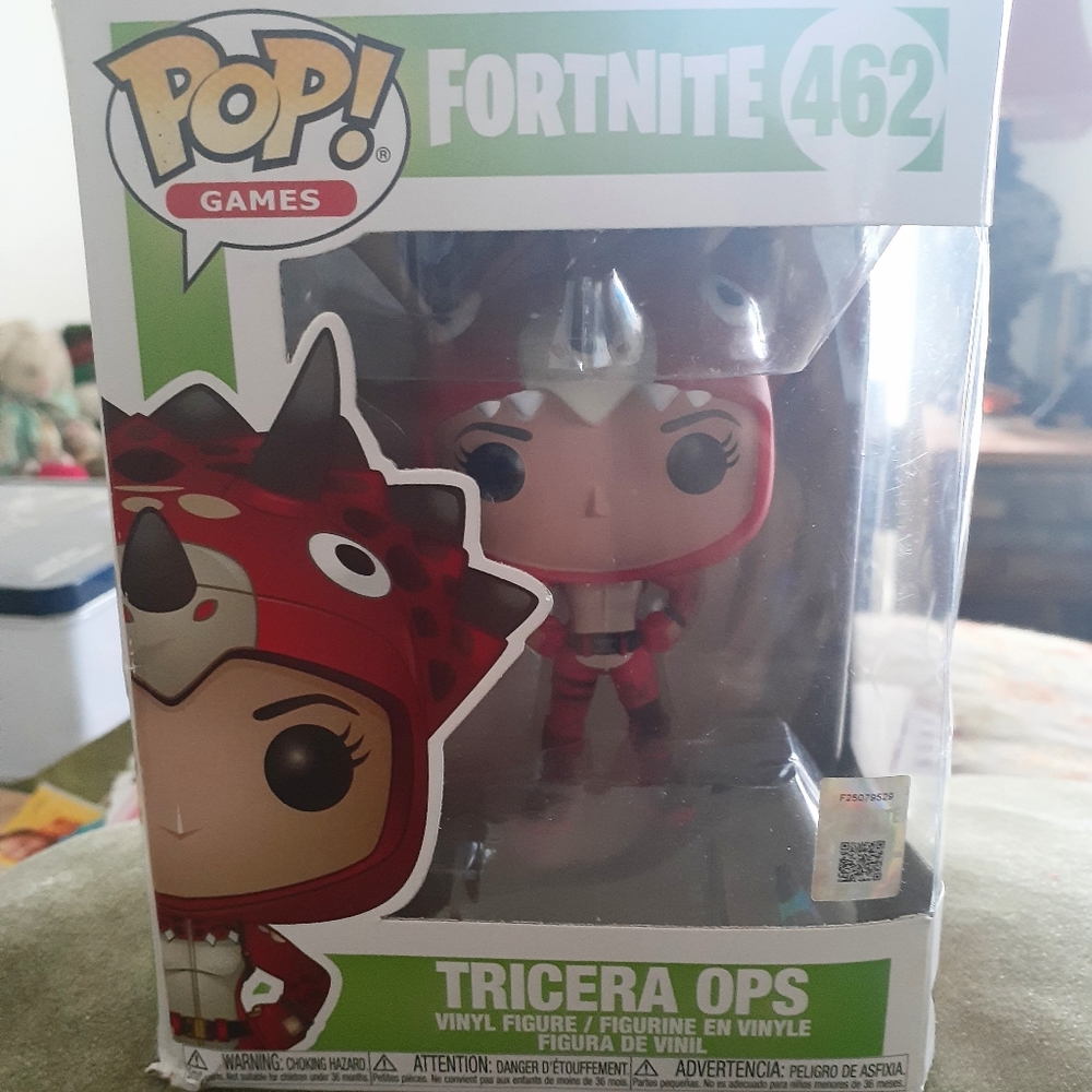 Funko POP Triceratops OPS  Fortnite 462